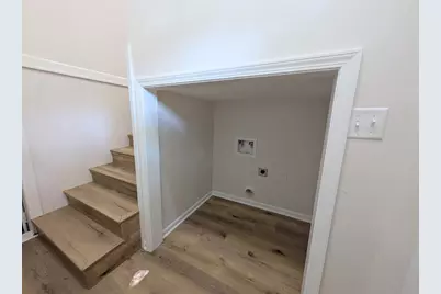 323 N Illinois Avenue, Kankakee, IL 60901 - Photo 8