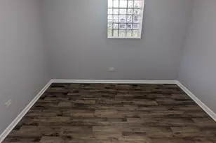 7052 S Normal Blvd, Chicago, IL 60621 - Photo 16