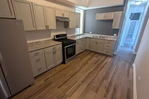 7052 S Normal Blvd, Chicago, IL 60621 - Photo 4