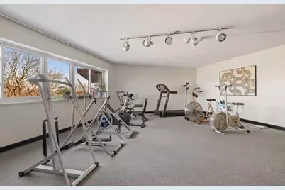 5540 Walnut Avenue #11B, Downers Grove, IL 60515 - Photo 22