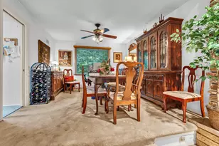 32381 N Forest Dr, Grayslake, IL 60030 - Photo 10