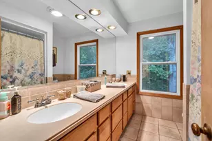 32381 N Forest Dr, Grayslake, IL 60030 - Photo 26