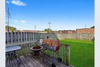 14541 S Marquette Avenue, Burnham, IL 60633 - Photo 24