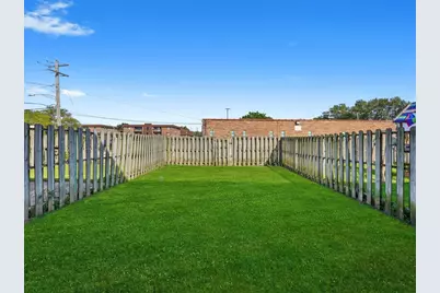 14541 S Marquette Avenue, Burnham, IL 60633 - Photo 26