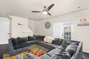 14541 S Marquette Ave, Burnham, IL 60633 - Photo 4