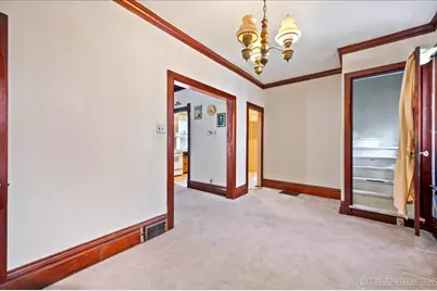 4000 Amelia Avenue, Lyons, IL 60534 - Photo 8