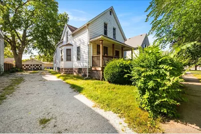 4000 Amelia Avenue, Lyons, IL 60534 - Photo 1