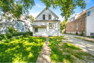 4000 Amelia Avenue, Lyons, IL 60534 - Photo 2