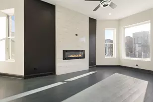 3824 W Arthington St, Chicago, IL 60624 - Photo 2