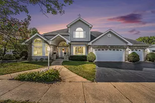 18358 Willow Ln, Lansing, IL 60438 - Photo 1