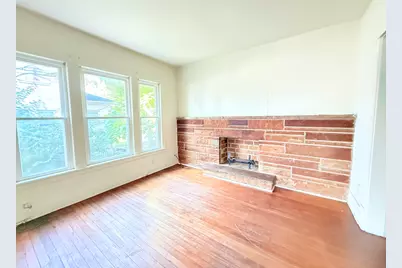 387 S Evergreen Avenue, Kankakee, IL 60901 - Photo 2