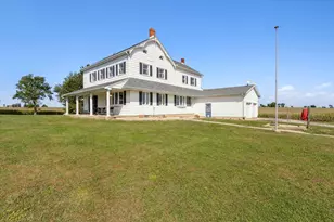 8548 E Edwardsville Rd, German Valley, IL 61039 - Photo 4