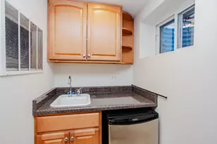 2009 Dundee Rd, Northbrook, IL 60062 - Photo 18