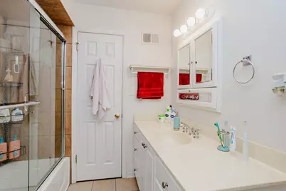 2009 Dundee Road, Northbrook, IL 60062 - Photo 14