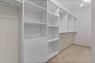 2450 N Clybourn Ave, Chicago, IL 60614 - Photo 20