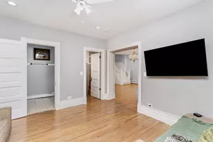 850 W Galena Blvd, Aurora, IL 60506 - Photo 8