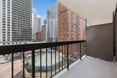 33 W Delaware Street #10B, Chicago, IL 60610 - Photo 10