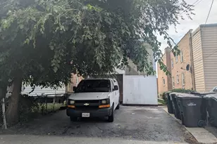 9011 Bronx Ave, Skokie, IL 60077 - Photo 14