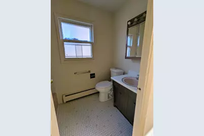 9011 Bronx Avenue, Skokie, IL 60077 - Photo 10