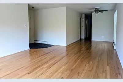 9011 Bronx Avenue, Skokie, IL 60077 - Photo 4