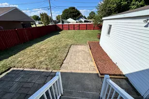 804 E 12th St, Streator, IL 61364 - Photo 24