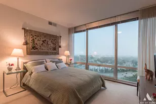 9725 Woods Dr, Skokie, IL 60077 - Photo 16