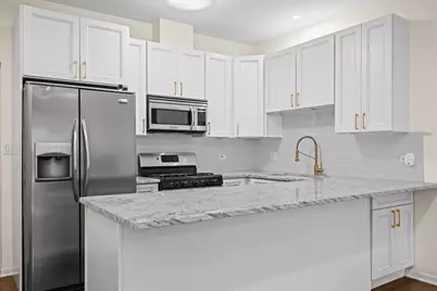 2520 W Bloomingdale Avenue #B, Chicago, IL 60647 - Photo 2
