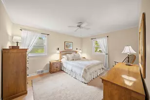 275 Ingram St, Northfield, IL 60093 - Photo 16