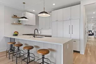 [Address not provided], Chicago, IL 60625 - Photo 6