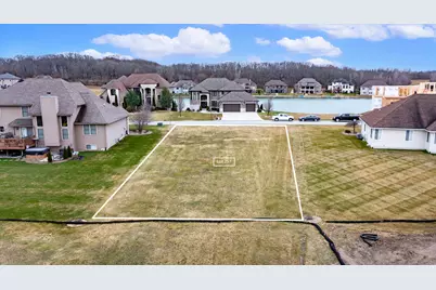 9110 Doubletree Drive S, Winfield, IN 46307 - Photo 2