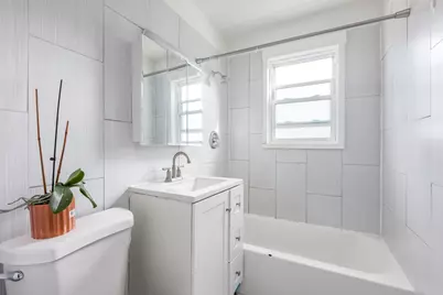 8836 Bronx Avenue, Skokie, IL 60077 - Photo 10