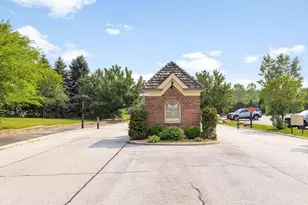 9315 Doubletree Dr S, Winfield, IN 46307 - Photo 16