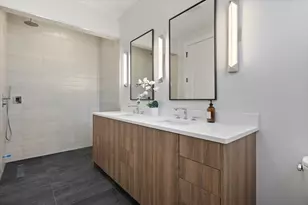 [Address not provided], Chicago, IL 60625 - Photo 10