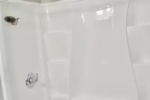 522 W 81st St, Chicago, IL 60619 - Photo 6