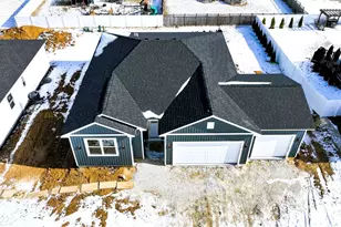 1004 Joshua Ln, Genoa, IL 60135 - Photo 24