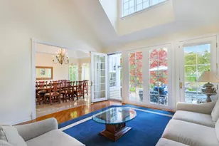 289 S South Shore Ln, Lake Forest, IL 60045 - Photo 6