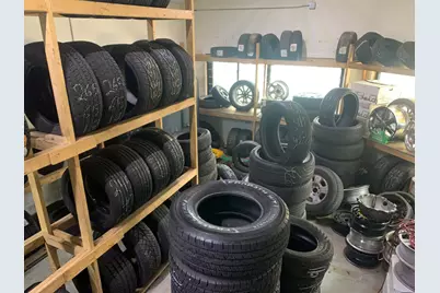 935 W Jefferson Street, Joliet, IL 60435 - Photo 16