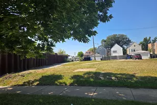 2246 S Ridgeway Ave, Chicago, IL 60623 - Photo 1