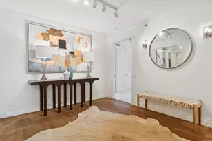 161 E Chicago Ave, Chicago, IL 60611 - Photo 2