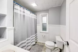 405 W Brown St, Harvard, IL 60033 - Photo 12