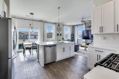 6322 Maple Glen Drive, Wonder Lake, IL 60097 - Photo 10