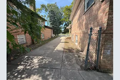 15125 E End Avenue, Dolton, IL 60419 - Photo 20
