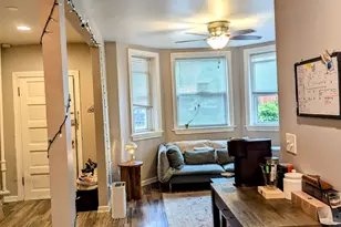 2440 N Harding Ave, Chicago, IL 60647 - Photo 2