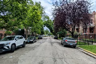 2440 N Harding Ave, Chicago, IL 60647 - Photo 8