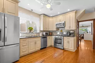 2637 N 73rd Ct, Elmwood Park, IL 60707 - Photo 12