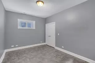 2417 W Fillmore St, Chicago, IL 60612 - Photo 8