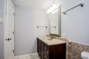 14 Westwood Dr, Indian Head Park, IL 60525 - Photo 26