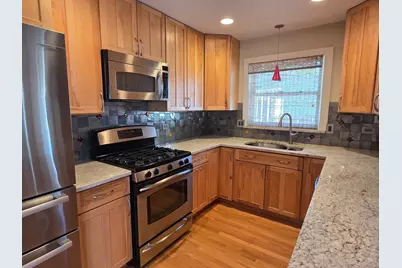 133 James Court, Glenview, IL 60025 - Photo 4