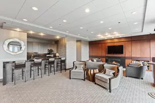 130 N Garland Ct, Chicago, IL 60602 - Photo 20