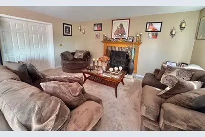 1521 Southport Court, Zion, IL 60099 - Photo 8